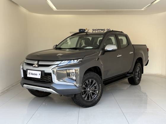 MITSUBISHI L200 TRITON 2.4 16V TURBO DIESEL SPORT HPE CD 4P 4X4 AUTOMÁTICO